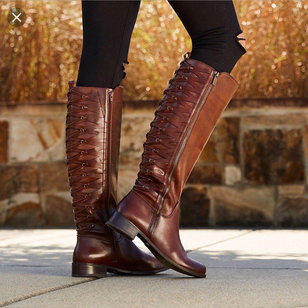 Gianni Bini leather knee high boots